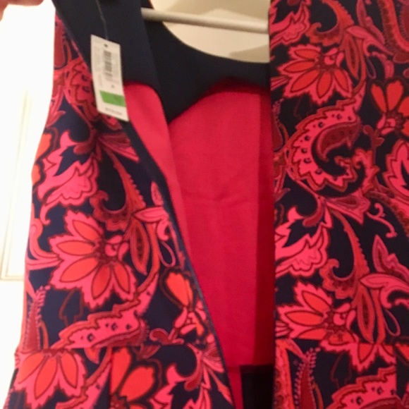 Cute Patterned and Structured Land’s End Dress - Picture 8 of 8